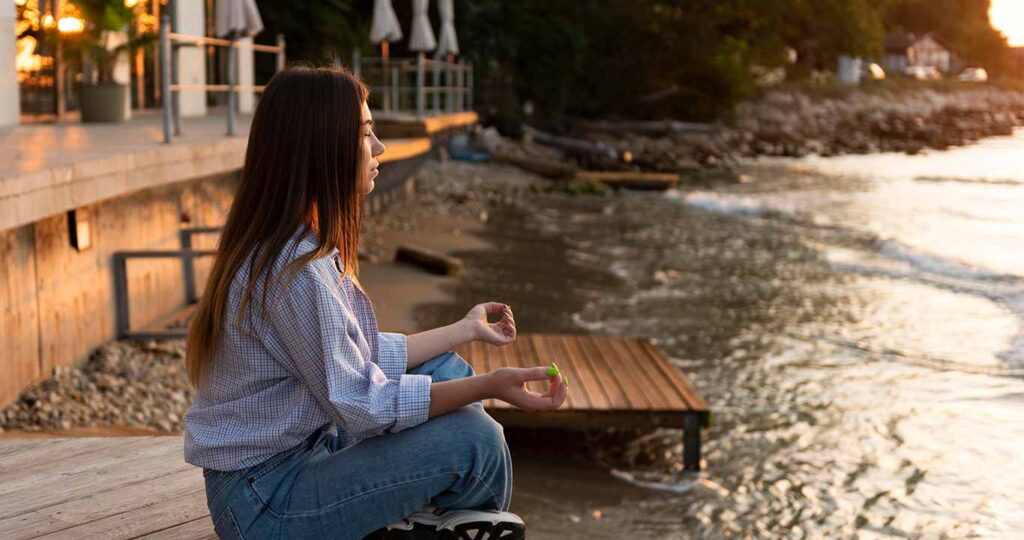 Mindful Living: Simple Lifestyle Changes for a Happier, Healthier You